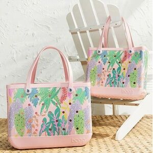 Large Bogg Bag x Southern Living Palm print